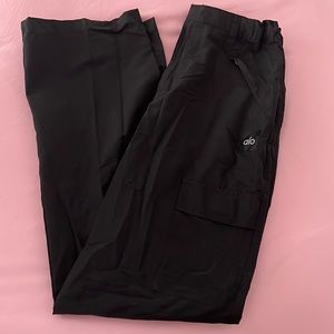 Alo Yoga Edge Trouser
